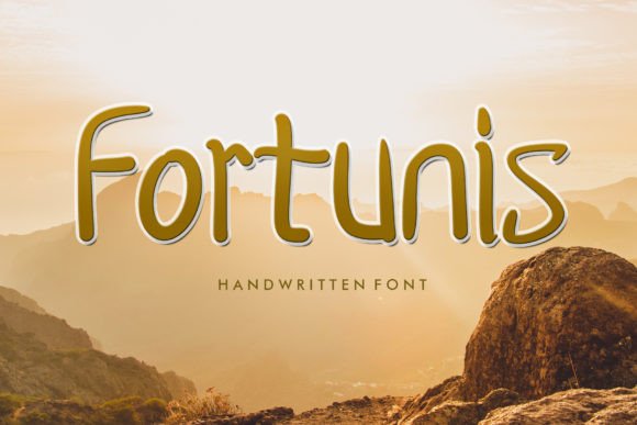 Fortunis: A Handwritten Display Font for Editorial Charm